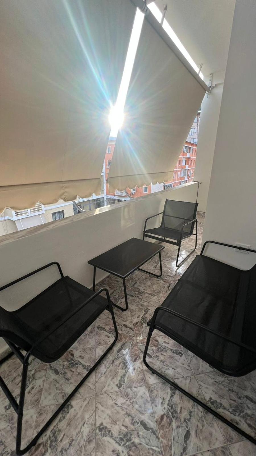 Algen Room'S Berat Kültér fotó